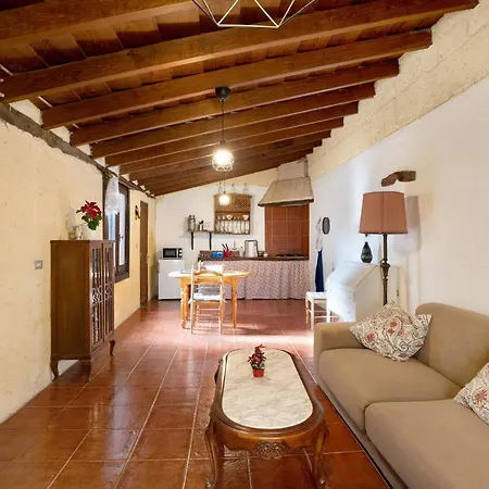 Nyaraló Casa El Drago *